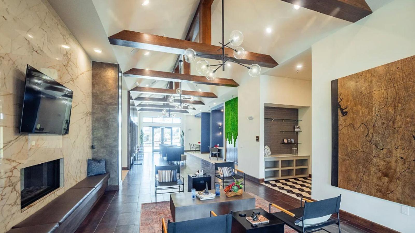 Landing At The Haywood - 1 Bedroom In Slaughter Creek Austin Bagian luar foto