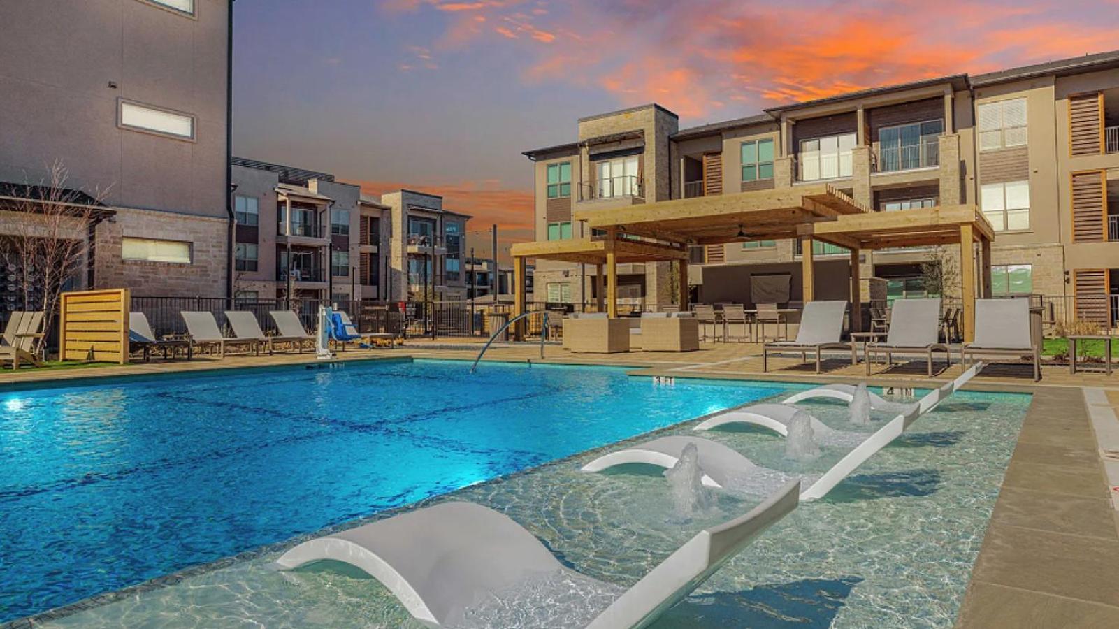 Landing At The Haywood - 1 Bedroom In Slaughter Creek Austin Bagian luar foto